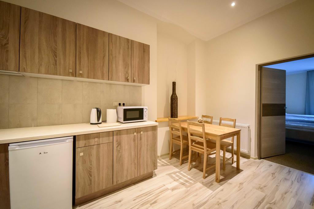 Apartamenty Walowa 4 Tarnów Exteriör bild